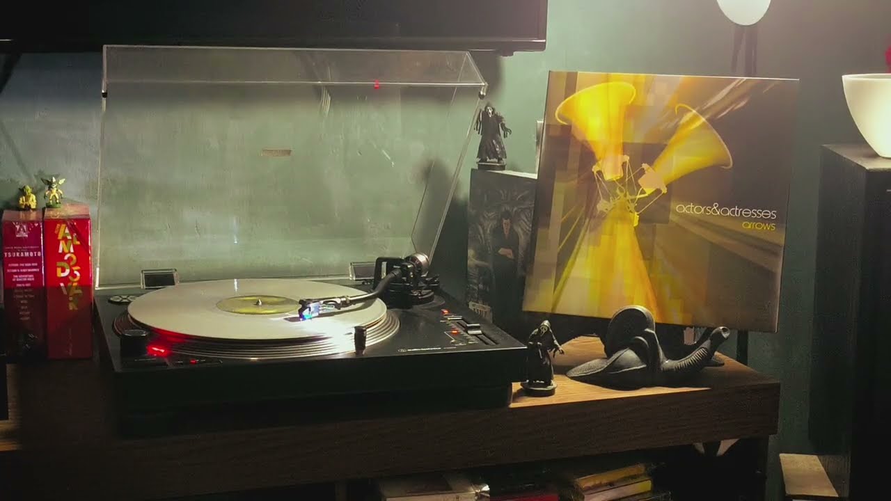 Actors&Actresses – Arrows (Full Vinyl Spin)