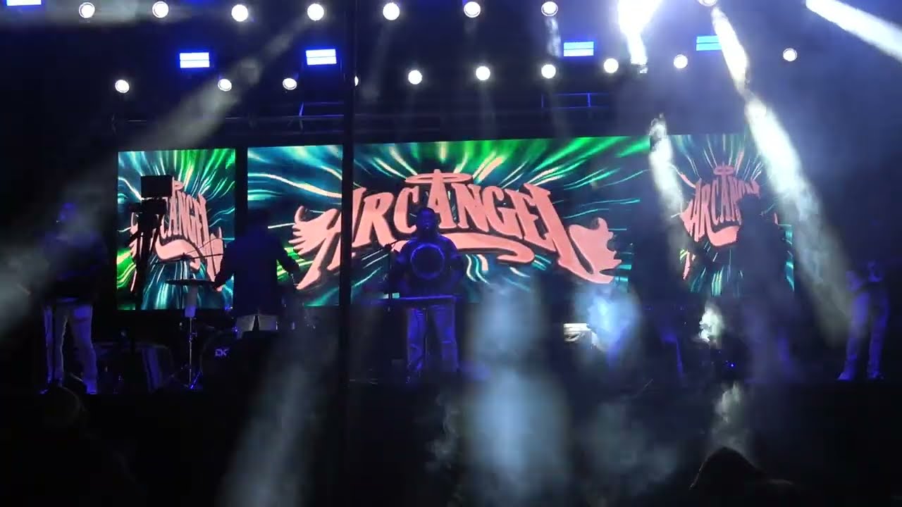 Grupo Arcangel  el Caballero De La Noche