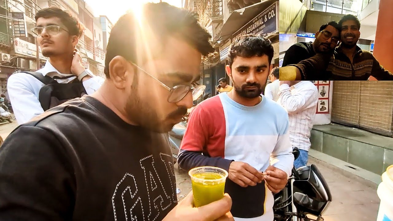 ROMANCE IN METRO 😳 Jaljeera ❌ Namak paani ✅ 🥴