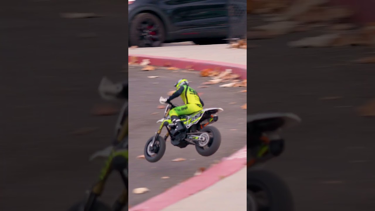 Losi Promoto-SM - bringing RC Supermoto looks and performance to the tarmac! #RCSupermoto