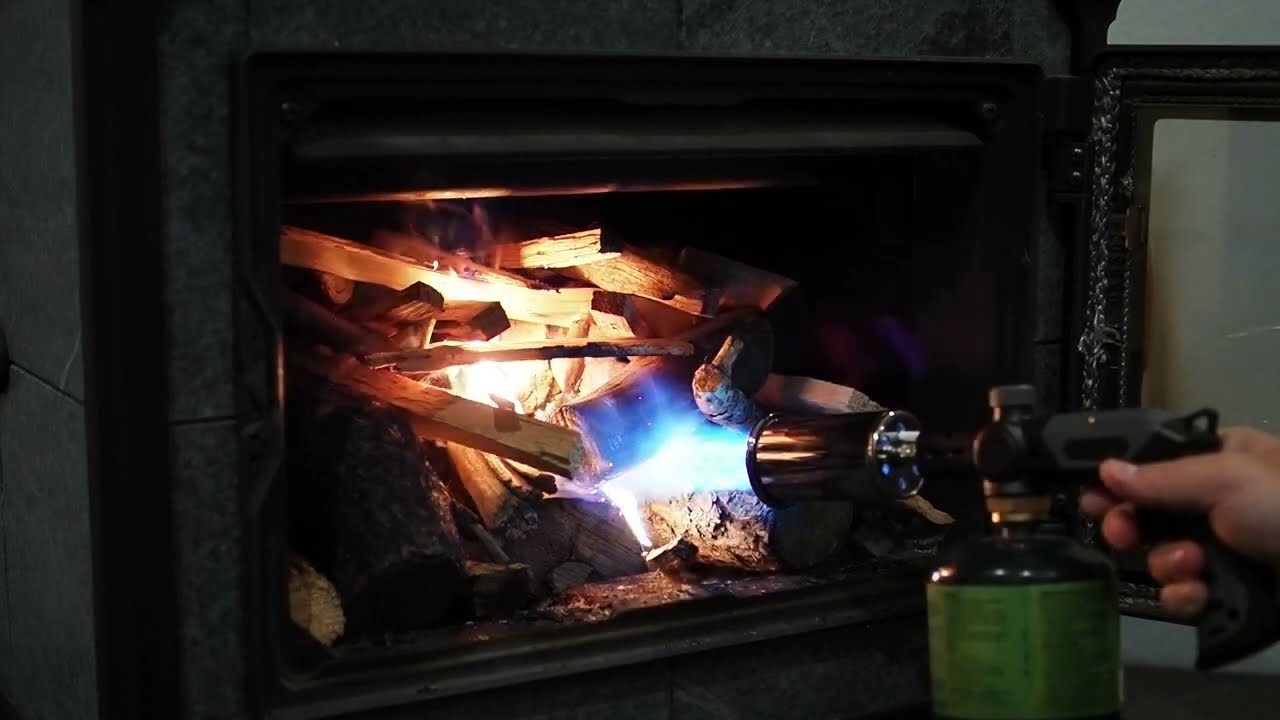 Relaxing Wood Stove Fire - Hearthstone Mansfield 8013 - Secondary and Catalytic Combustion.