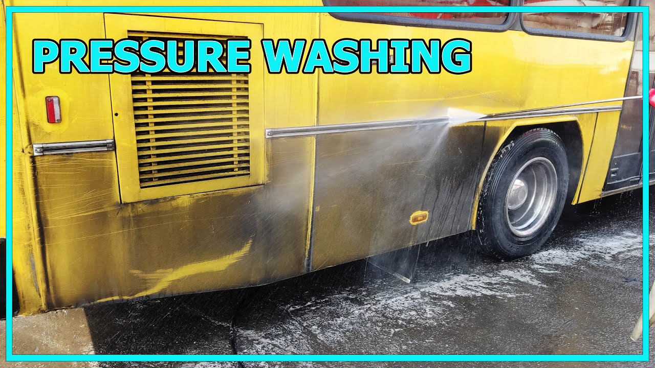 PRESSURE WASHING a super filthy BUS!!! #truckwash #deepcleaning