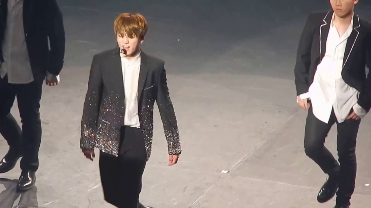 170320 BTS WINGS TOUR IN BRAZIL - Begin (Jungkook Solo)