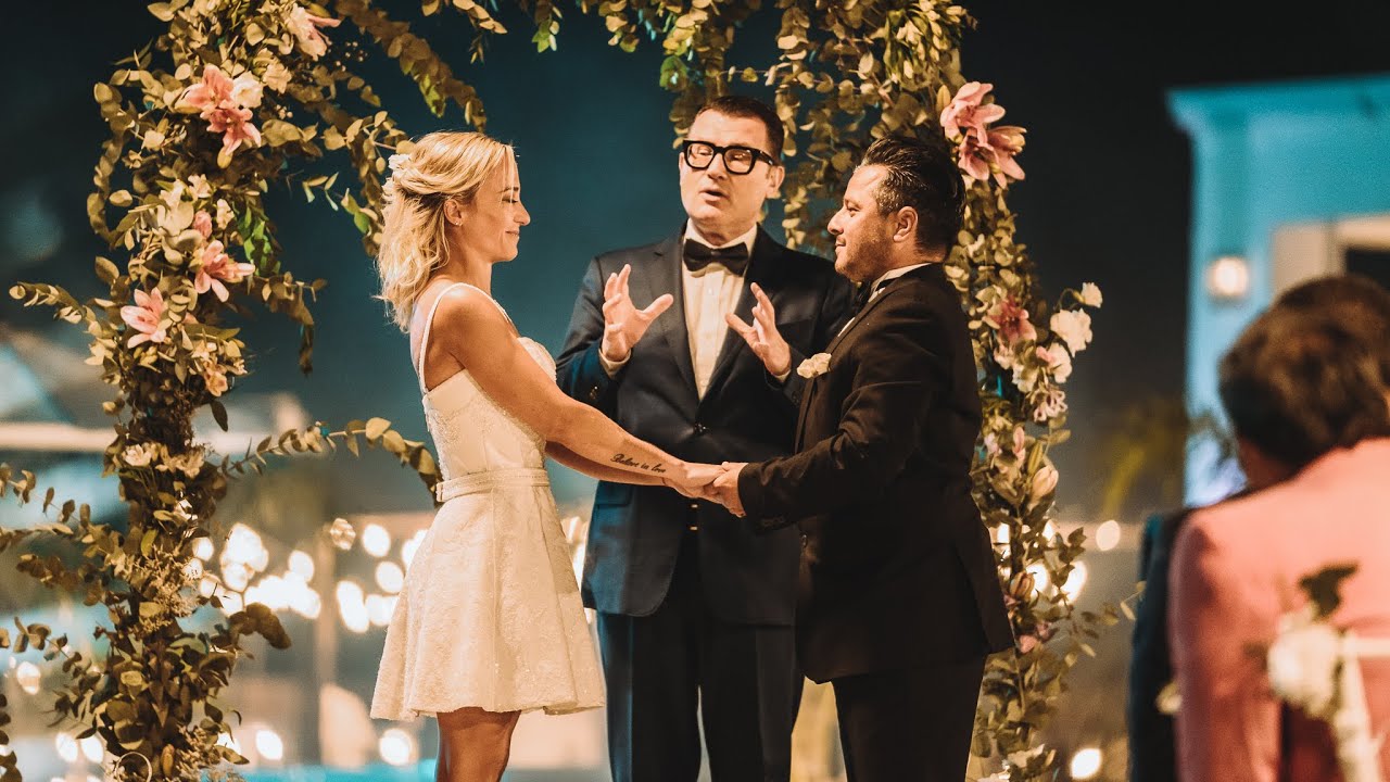 &iexcl;DIERON EL S&Iacute;! El casamiento de Chanchi Est&eacute;vez y Sabrina Carballo en El Hotel de los Famosos