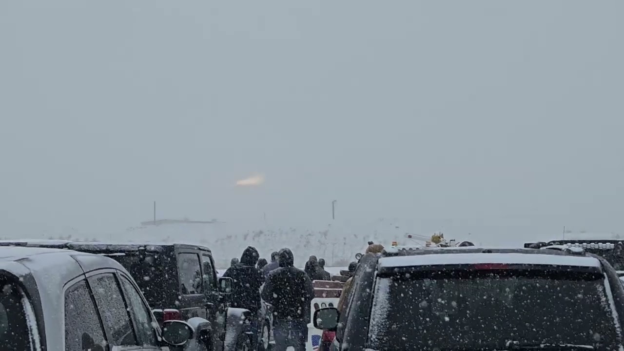 GEM 63XL Static Fire in Snow