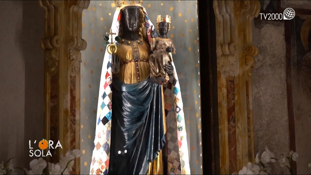 Santuario di Oropa, Il Manto della Madonna