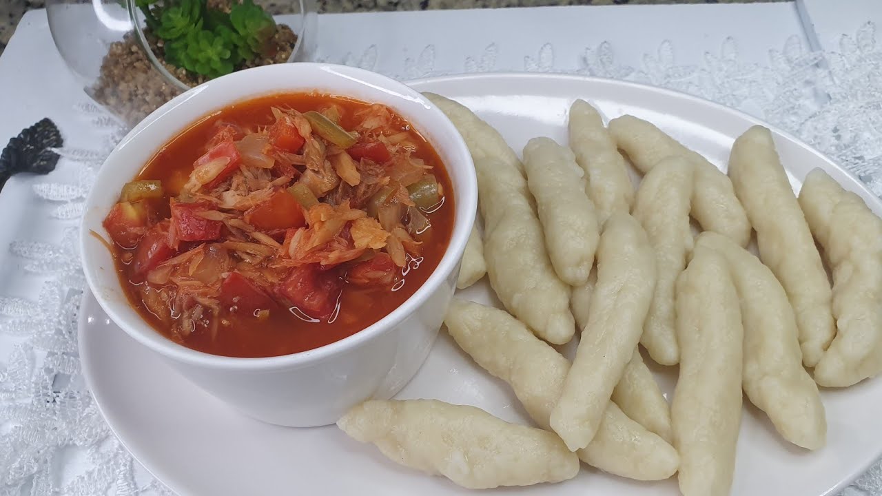 Como hacer Bacalao guisado con domplines al Estilo Dominicano 🇩🇴 Receta paso a paso