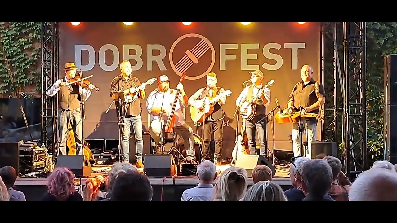 DOBROFEST 2025 - New Hay + Zdeněk Lucák - Strašiak