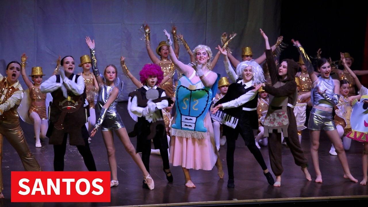 BALETSKA PREDSTAVA LEPOTICA I ZVER NA VELIKOJ SCENI KULTURNOG CENTRA