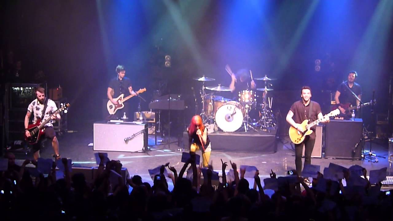 Paramore - Still Into You @ Paris, La Cigale 01.04.13