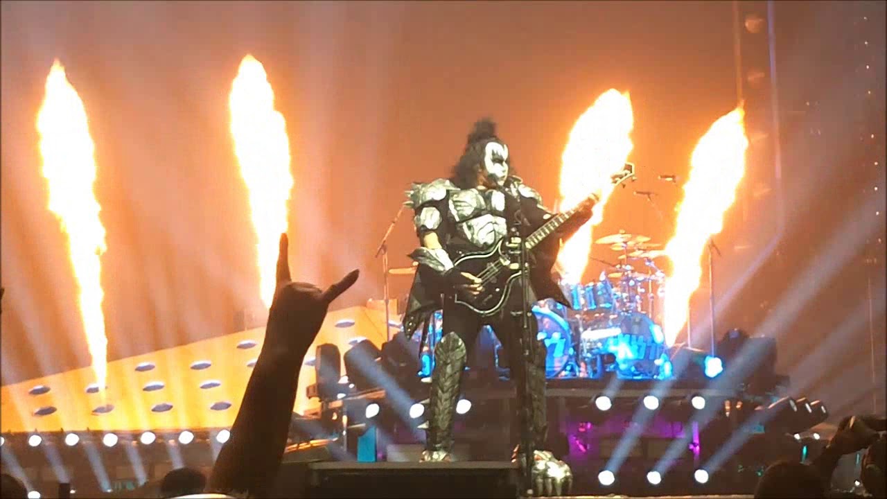 DEUCE - KISS END OF THE ROAD TOUR - NASHVILLE
