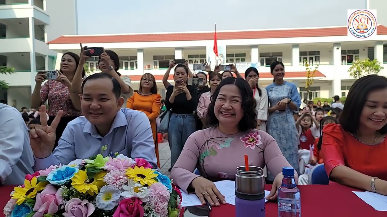Hôi thì thời trang 