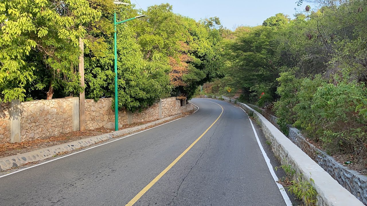 La route de Labadee, Nap soti nan vil Cap-Haïtien | Haiti