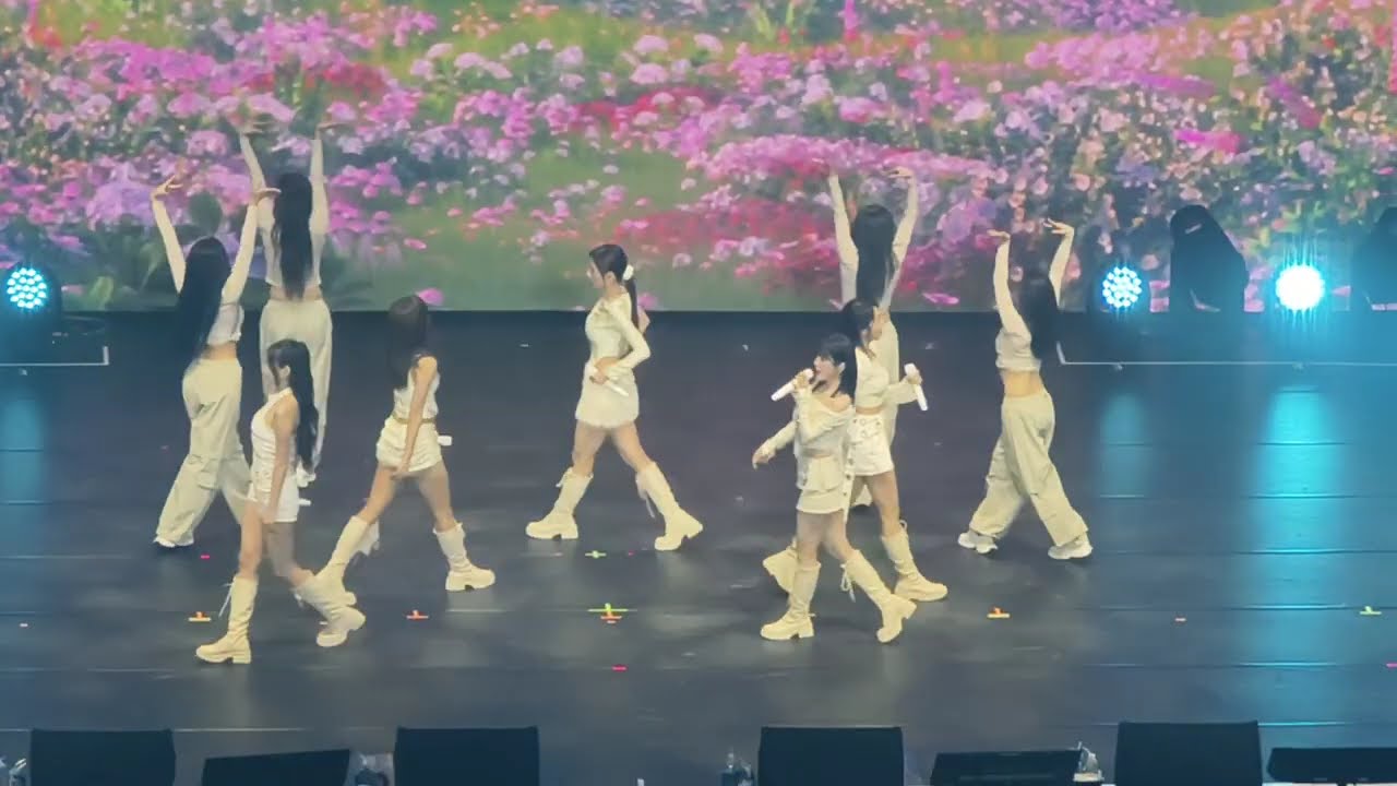 260307 APINK-Love Me More @TAIPEI TICC