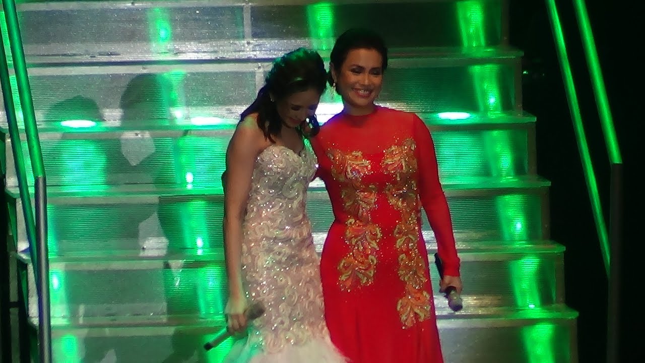 SARAH GERONIMO & LEA SALONGA - Wicked Medley (Perfect 10 Concert)