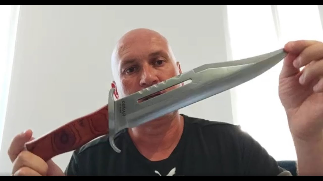 Poignard RAMBO 3 couteau de survie