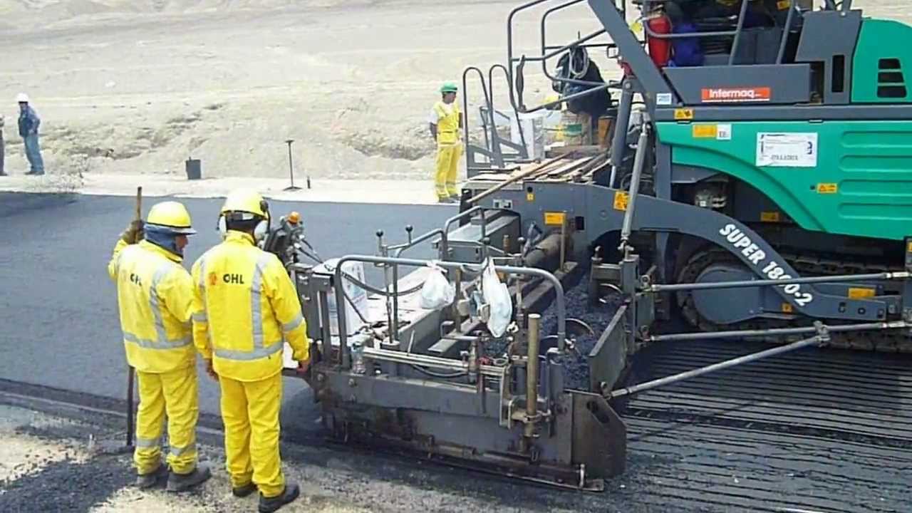 asfalto con vogele en OHL.