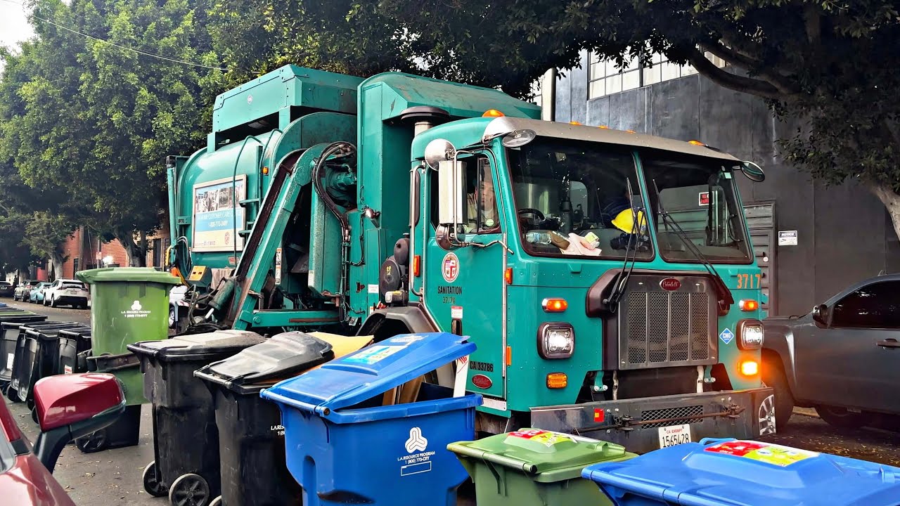 Garbage Trucks: The Best Of 2025