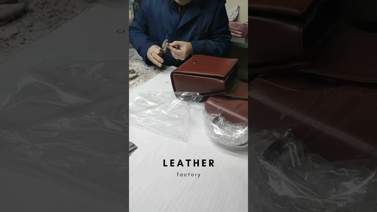 LEATHER FACTORY ✨ 💥 #madeinitaly #Artisan #handmade #manufacturing #leathercraft #bags #handbags
