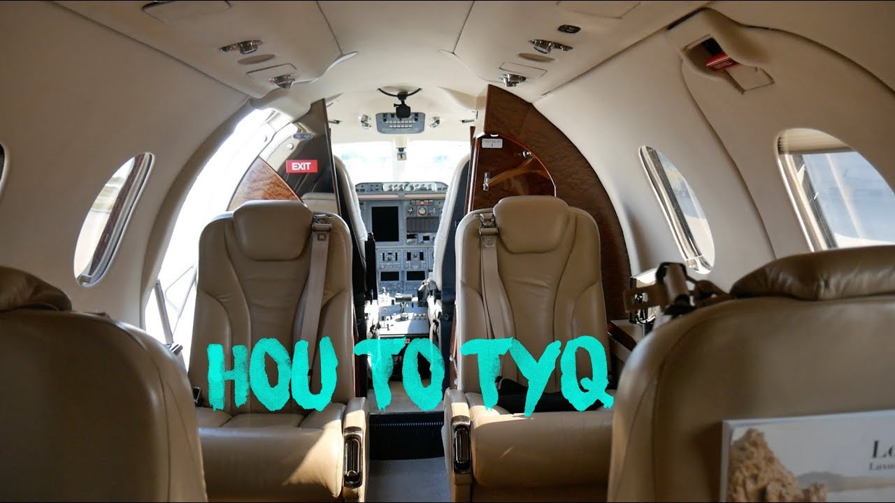 Houston Hobby Departure Streamed Live on IG