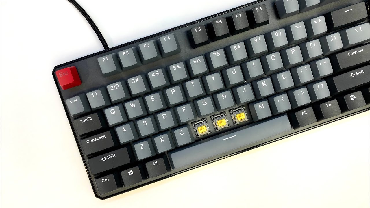Upgrading and Customizing My Tecware Phantom Keyboard! (Gateron Yellows + Dolch Keycaps)