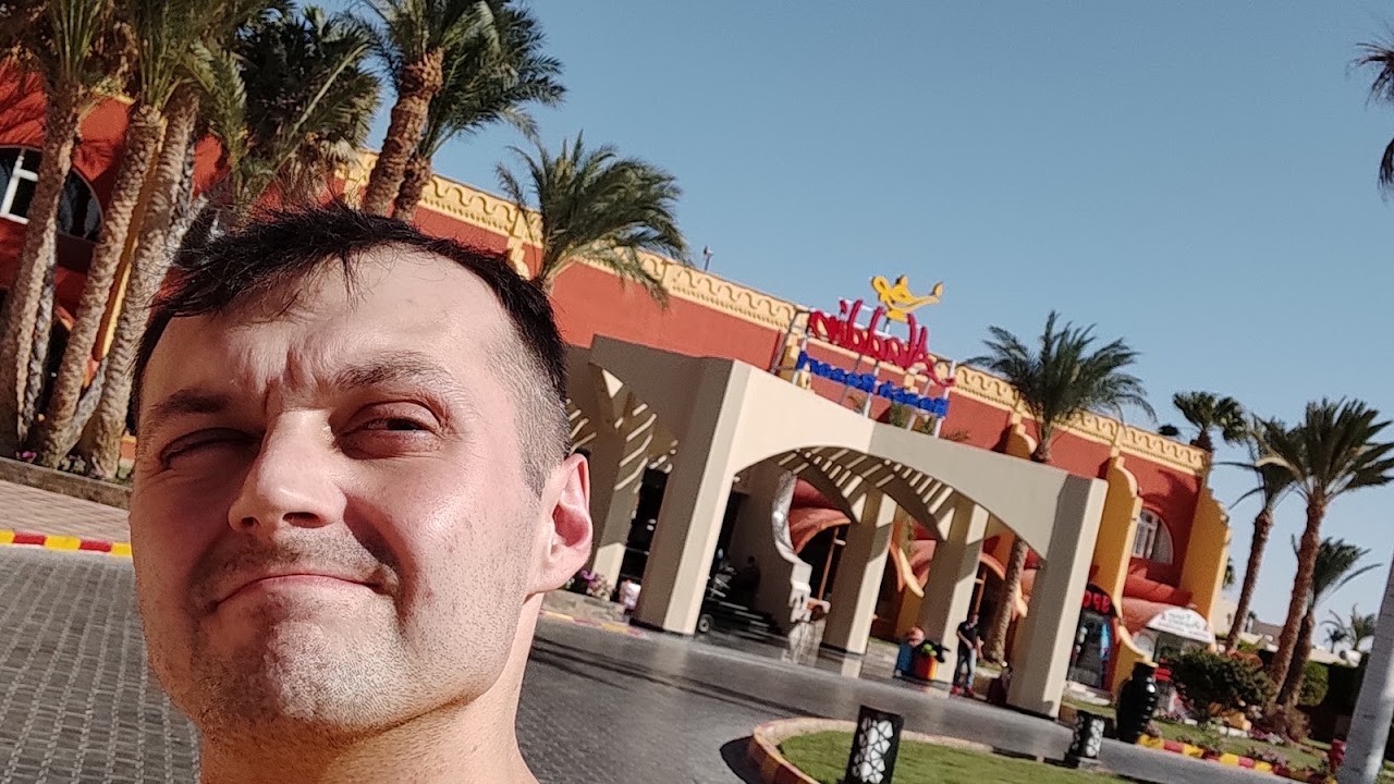 Питание и окрестности Aladdin beach resort