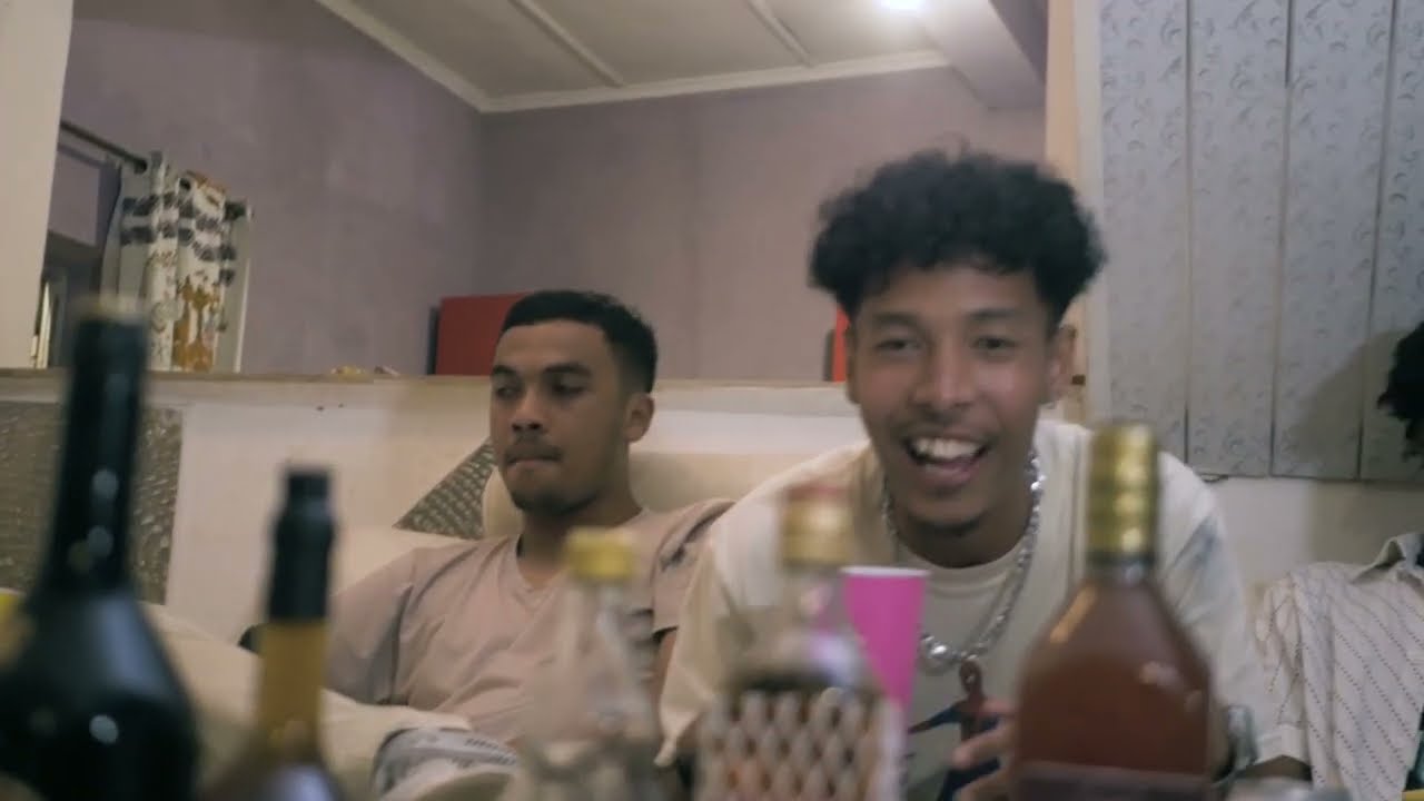 Khym's Ogami - Atsangako ny vera (clip officiel)