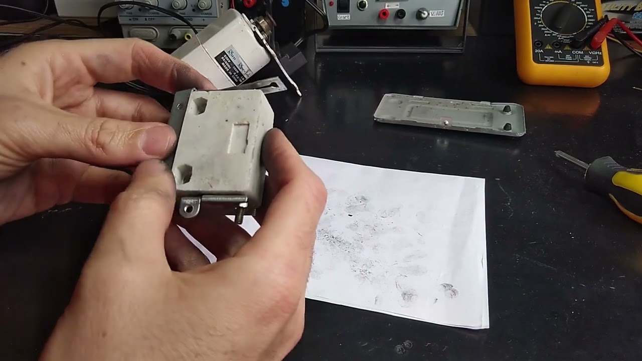 Consertando um pedal de máquina de costura (Reostato)