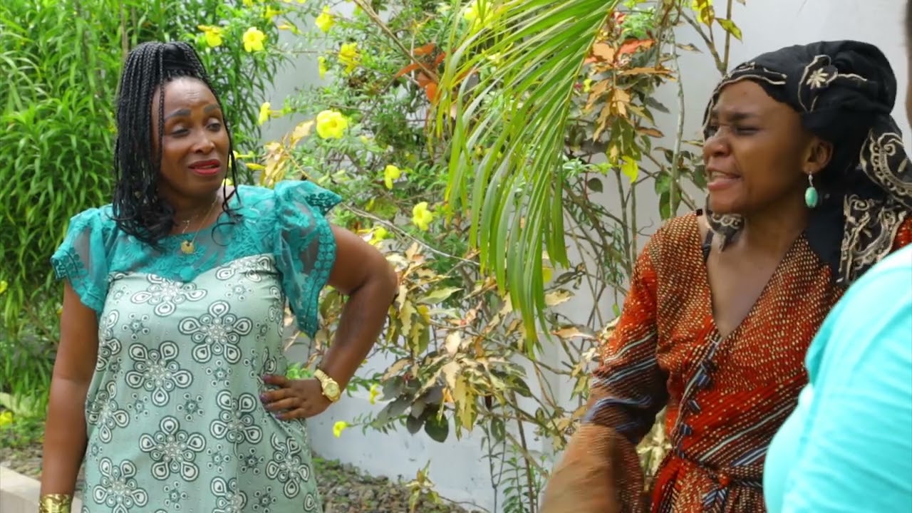 MINYEM VEUT ABANDONNER SES ETUDES : UNE FAMILLE DE OUFF EPISODE 57
