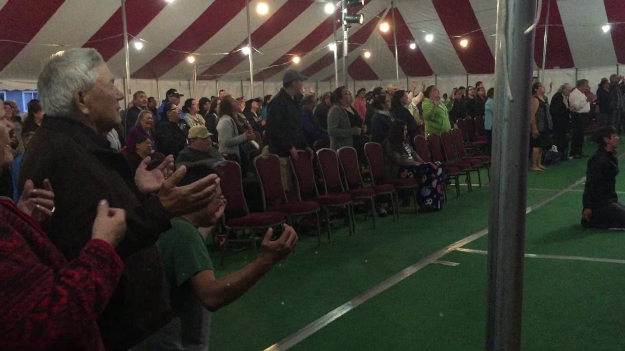 Medley: Come let us worship and bow down - Flaming Fire Ministries