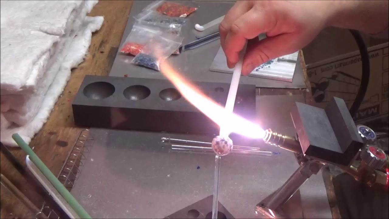 Devardi Glass Marble Making Using a Graphite Marble Mold