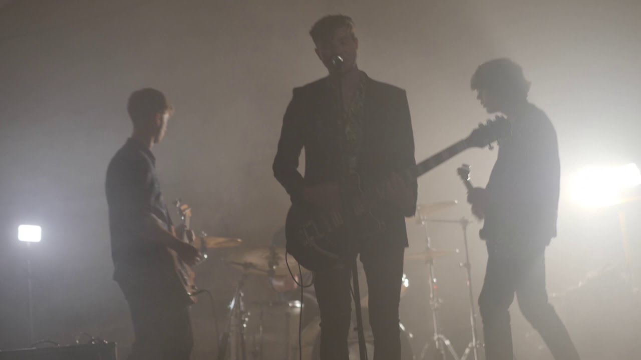 EMBER - Pepel