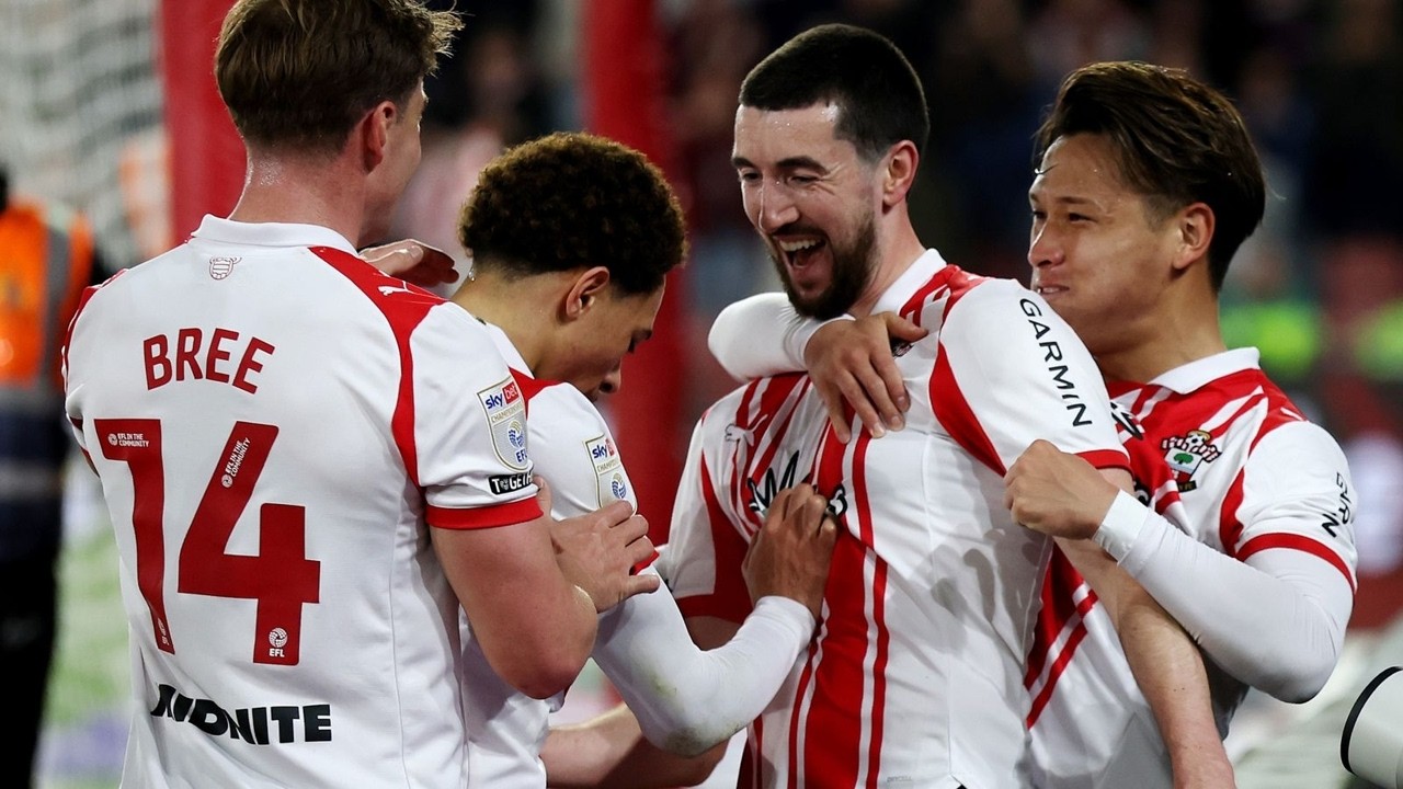 Southampton's Azaz Heroics: How the Saints Climbed into Championship Play-Offs