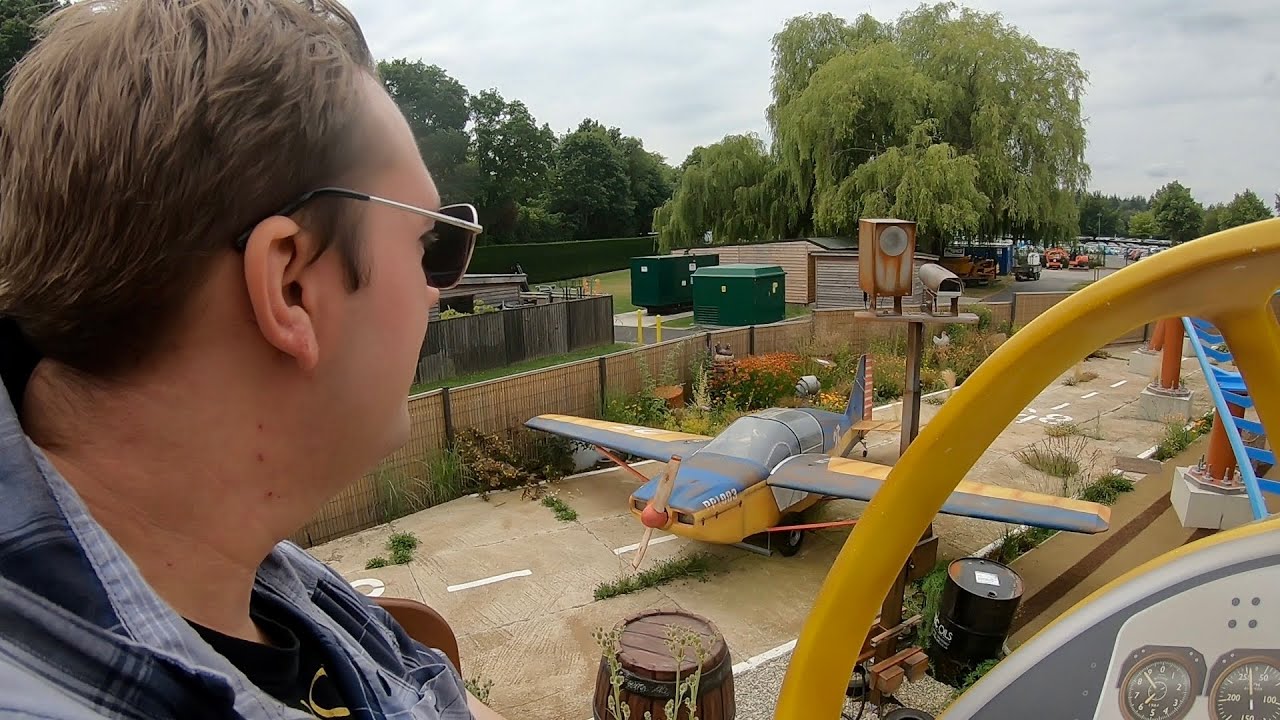 Farmyard Flyer (Paultons Park) | POV