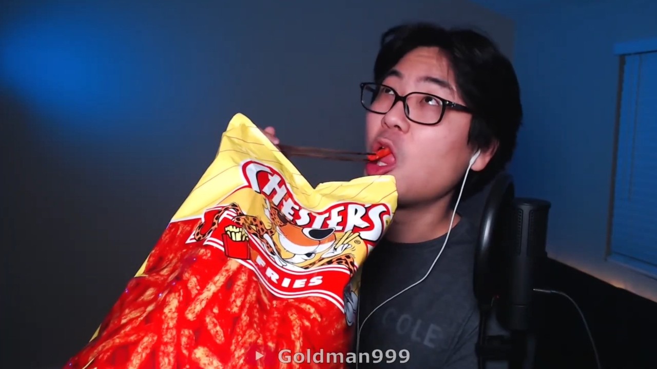 Can I finish a COSTCO sized bag of Chester's Flamin' Hot Fries? Mukbang + slight ASMR