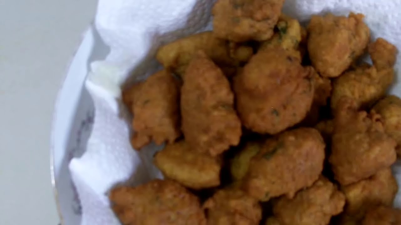 making Pholourie (old fashioned way delicious)