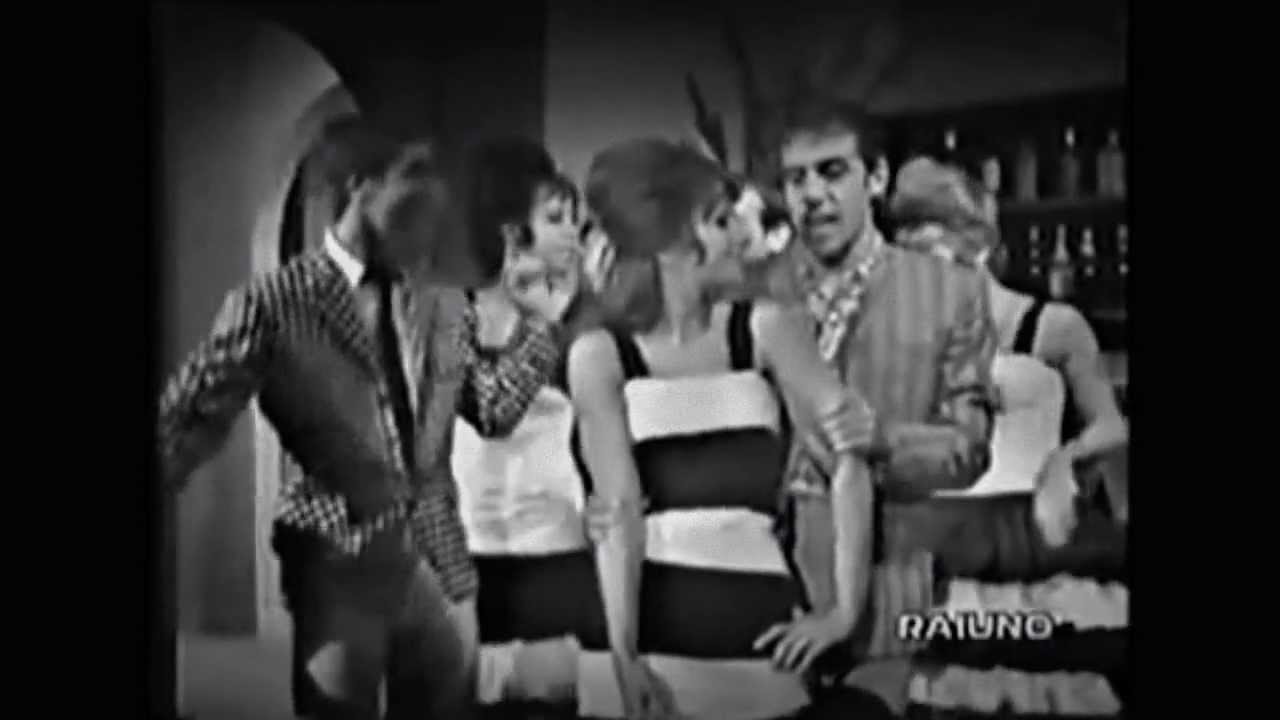 Adriano Celentano -  Eravamo in 100 000 (HD)