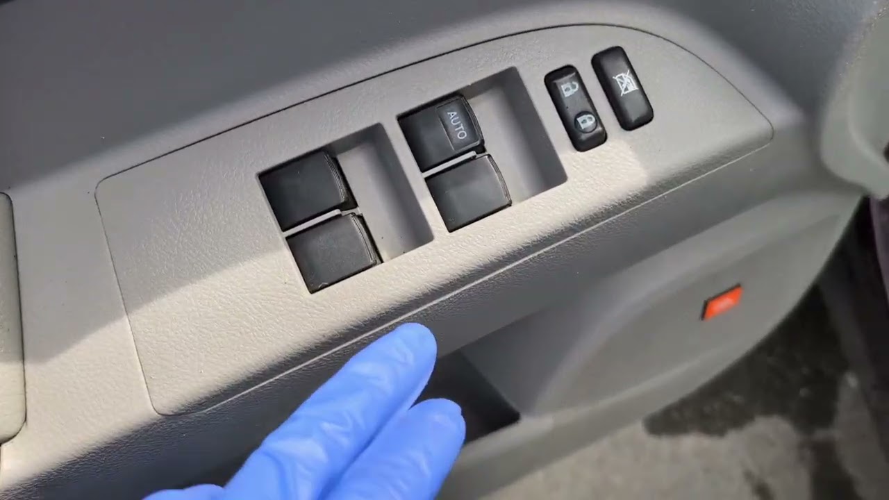 Fix Hollow Thud in a vehicle door with sounds deadening mat