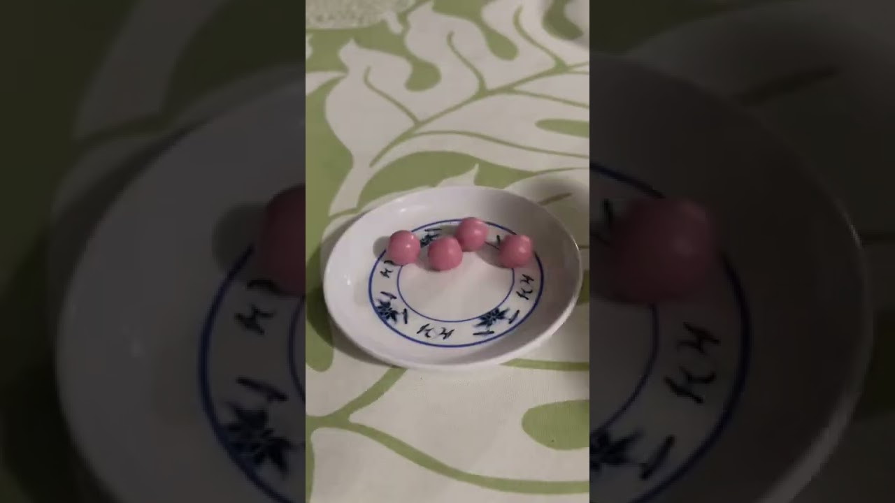 Tiny grape bubble gums#short #satisfying# smallbubblegums