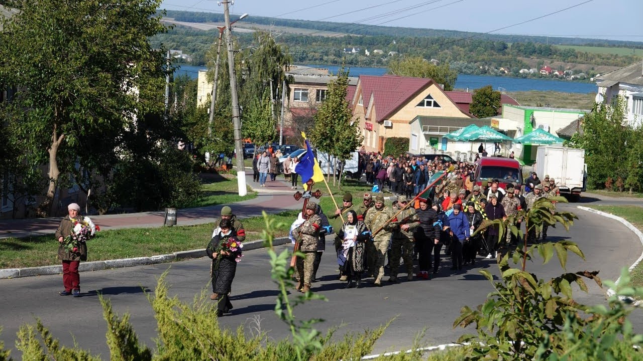 Траурний марш ''Вахутинського''.Похорон військового м.Тетіїв. Духовий оркестр