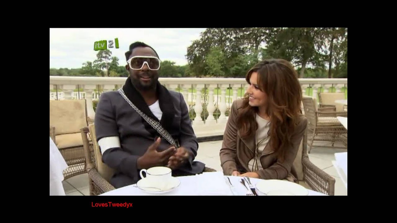 [HD] X Factor 2010 - Cheryl Cole + Will.I.Am at Judges Houses.