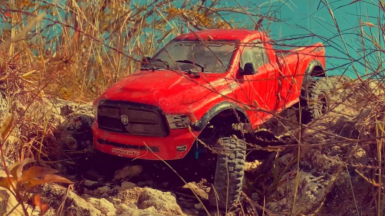 Element Sendero kit Dodge Ram rock crawling, my 3 wheel queen, 1/10 4x4 off-road RC