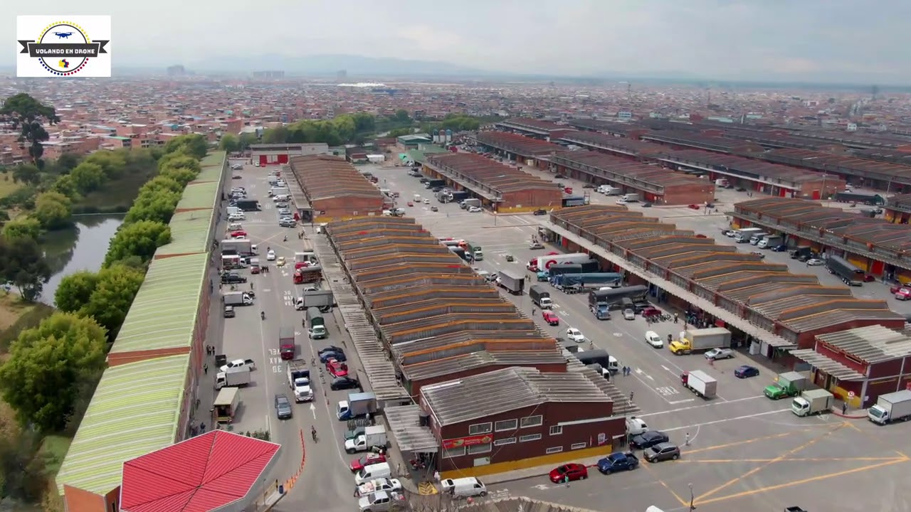 VOLANDO EN DRONE 4K -BOGOTA - CORABASTOS RENACE-  COLOMBIA