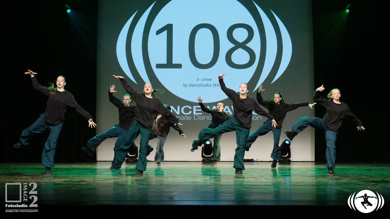 22-23 Qualifier 30 BE - S crew (Sy dansstudio) // G'z from 21st Floor Charodey Jeddy