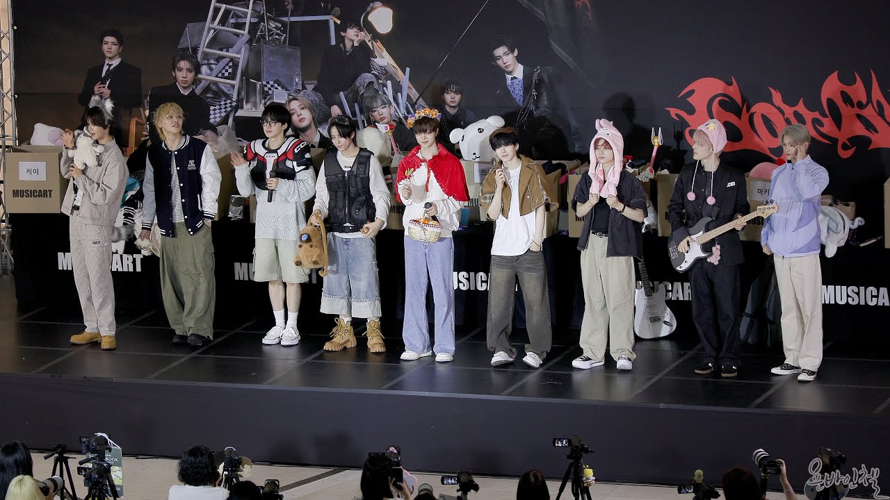 앤팀(&TEAM) | 공개 팬사인회 포토타임 및 퇴장 직캠(fancam) 250609
