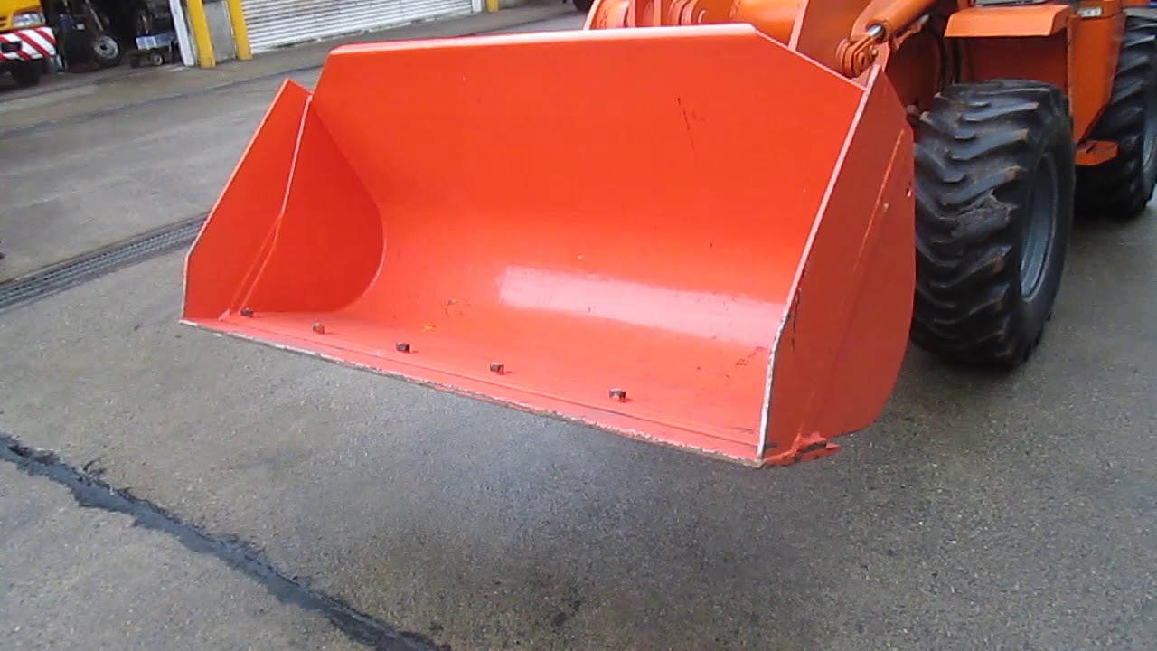 ☆LX20ー2型 日立ホイルローダ 2,270Hr  0.3立米ヒーター付☆