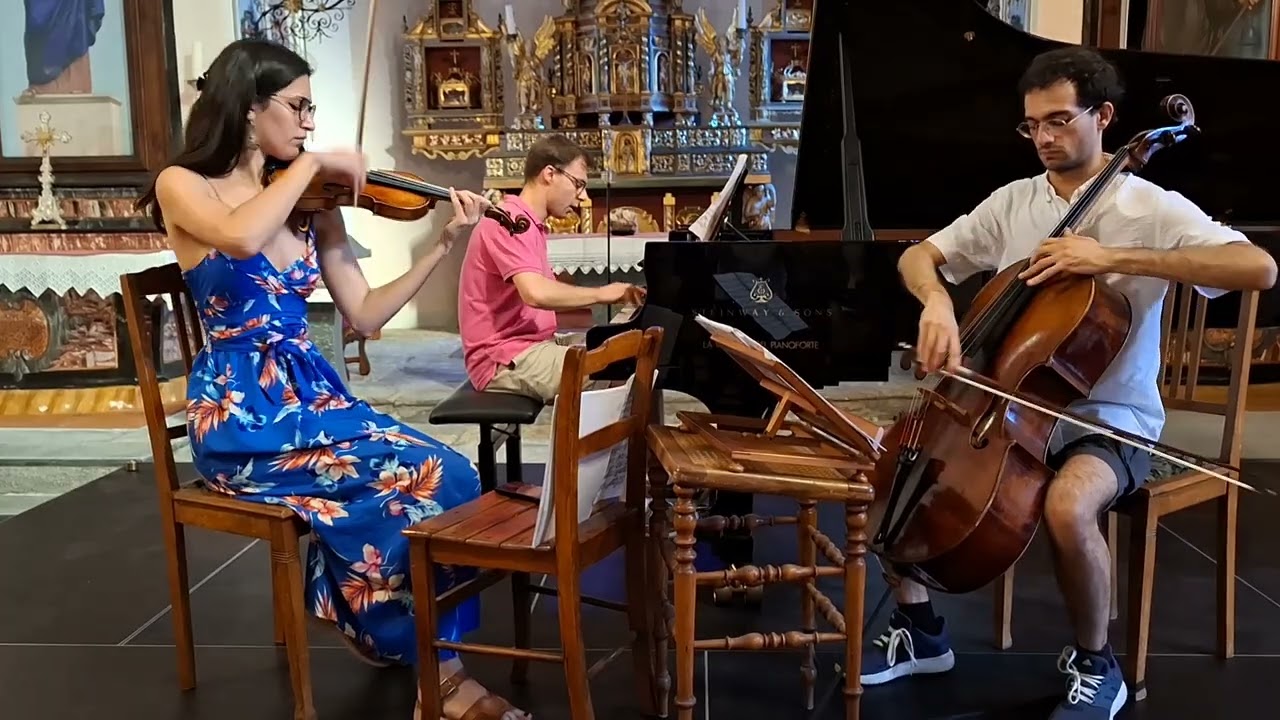 Il TRIO KOBALT è giunto a Sobrio nel pomeriggio. NON MANCATE ! Domani sabato 28 giugno alle 18:00 !