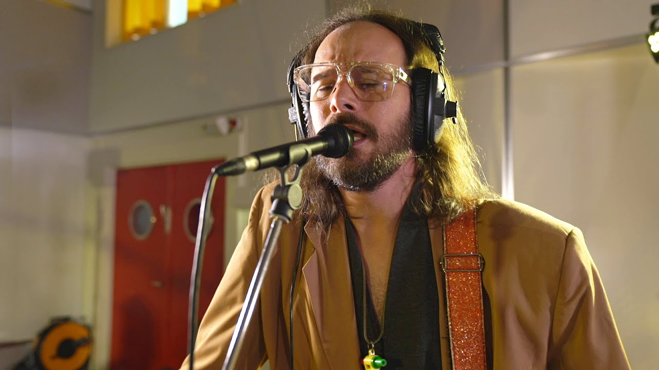 Arp Frique & Family - You Ain't Hip (Live on 2 Meter Sessions)