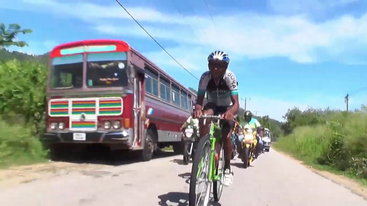 Cycle Race හෙලිකොප්ටර් එ‍කේ ගිහින් බලපු රත්නපු‍රේ සුපිරි බයිසිකල් රේස් එක