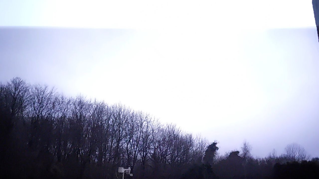 Wintergewitter mit Graupelschauer und wenigen Blitzen am 1. Januar 2026